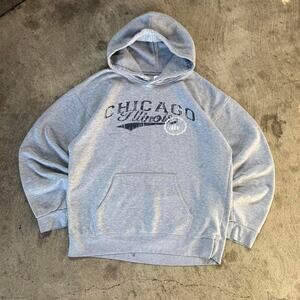 Boxy Essential Chicago Illinois Heather Grey Graphic Hoodie